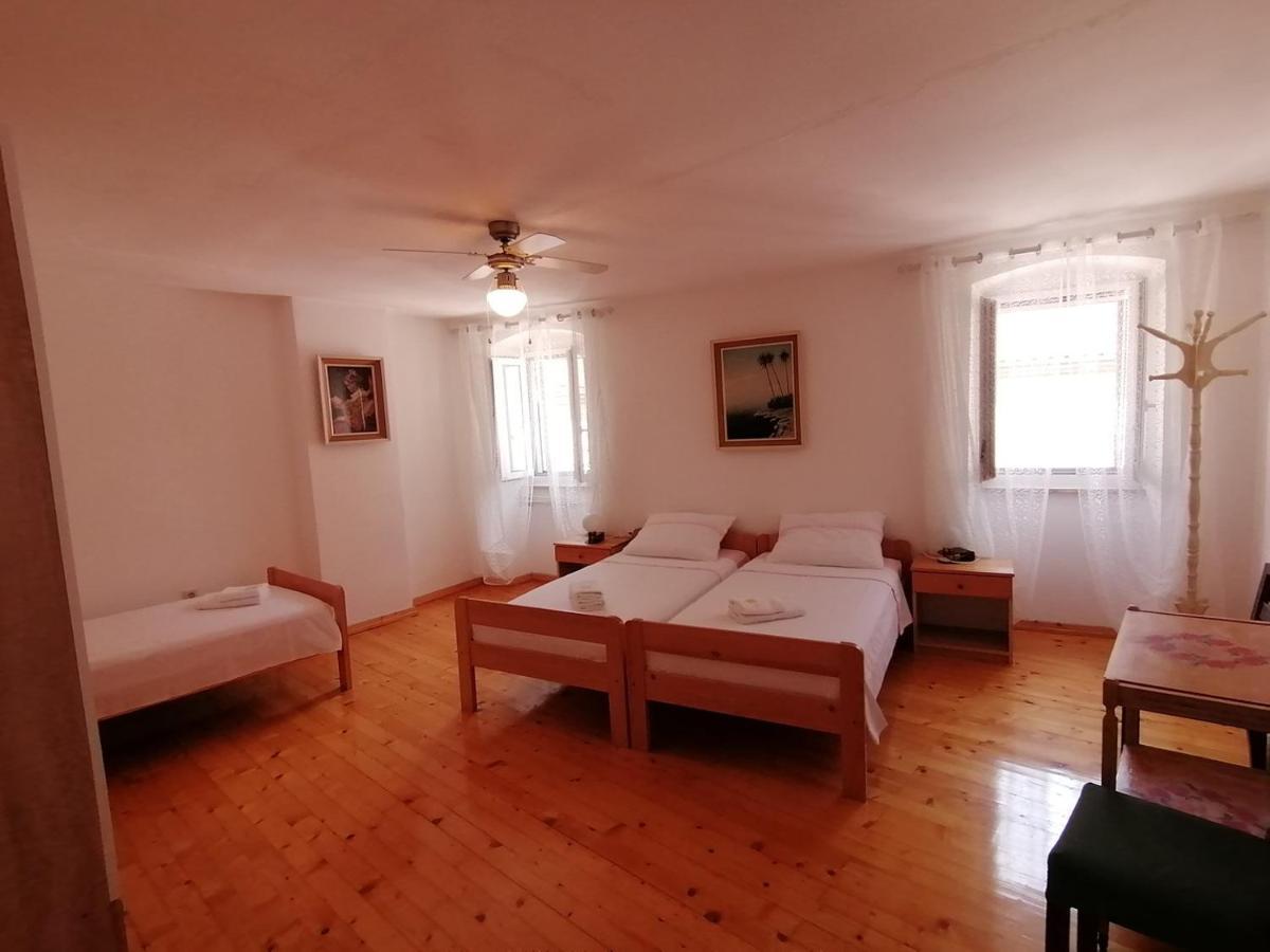 Bernik Rooms Plomin Luaran gambar